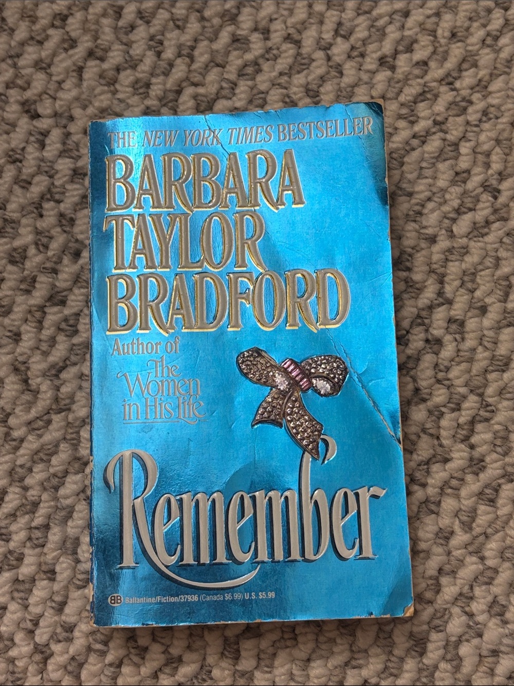 Remember by Barbara Taylor Bradford - Blue Paperback